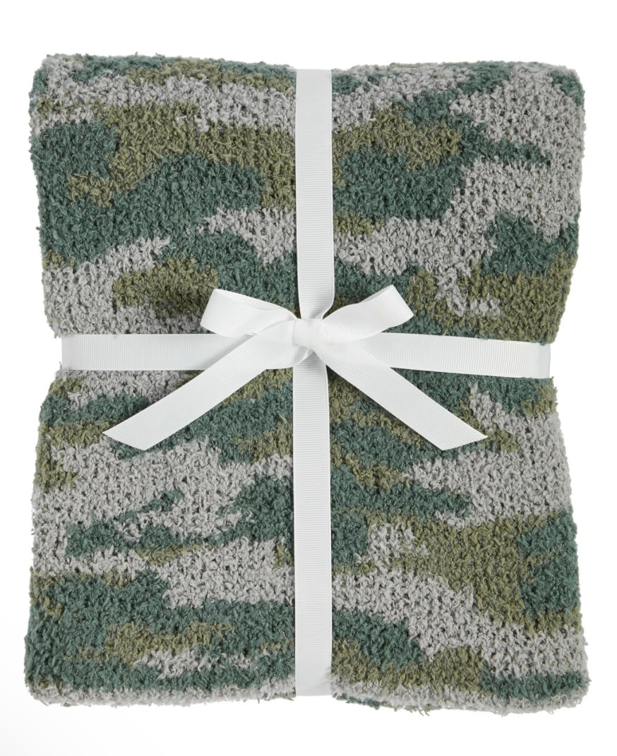 Chenille Camo Blanket 34”x28”